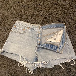 LEVIS 501 W28 jean short